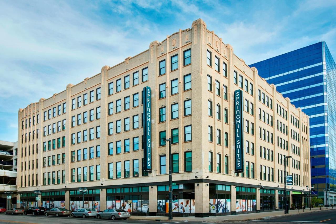 Springhill By Marriott Downtown Milwaukee