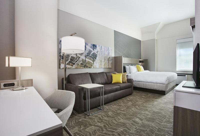 Hotel Springhill By Marriott Downtown 3*