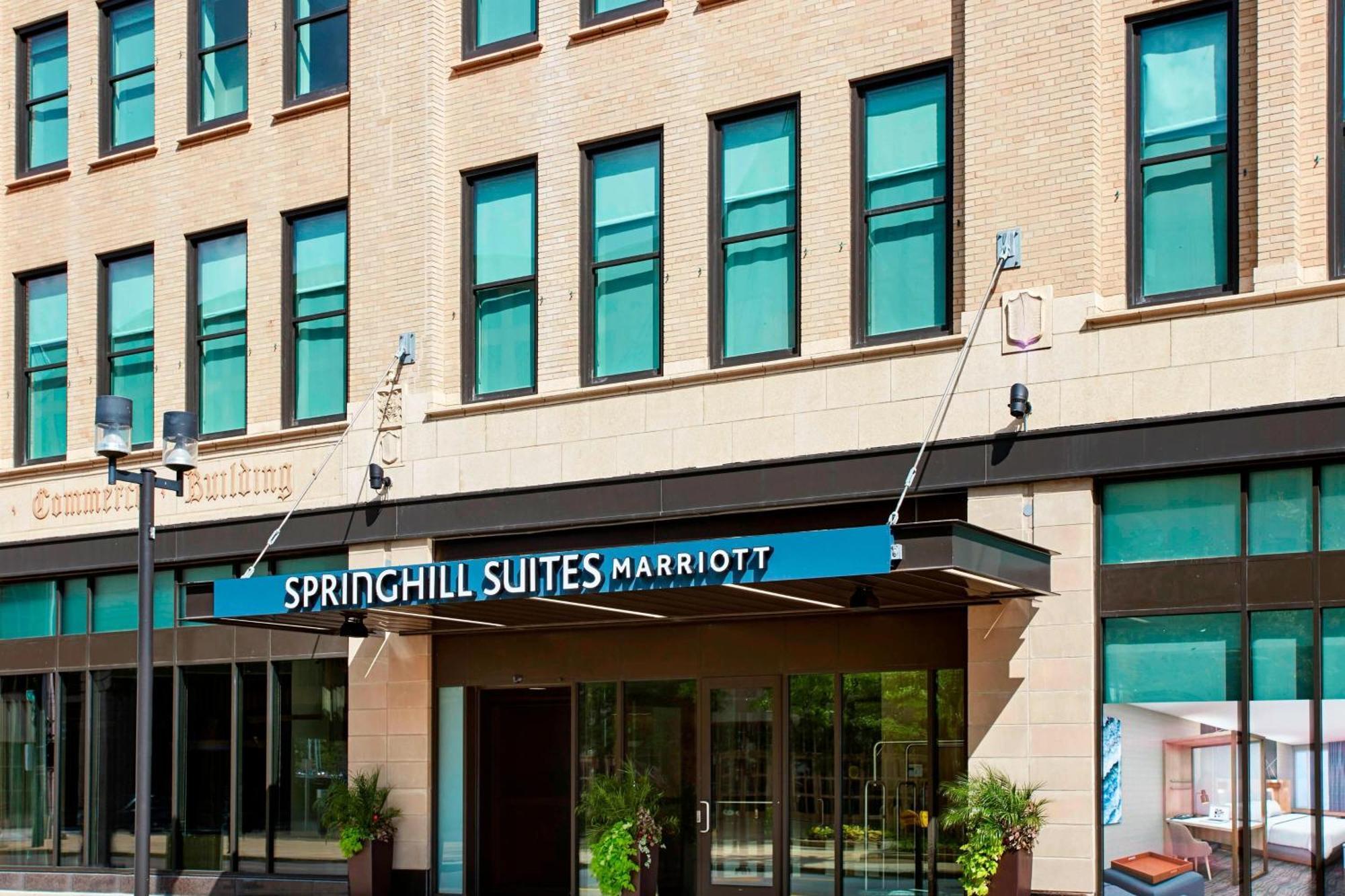 Springhill By Marriott Downtown Hotel 3*