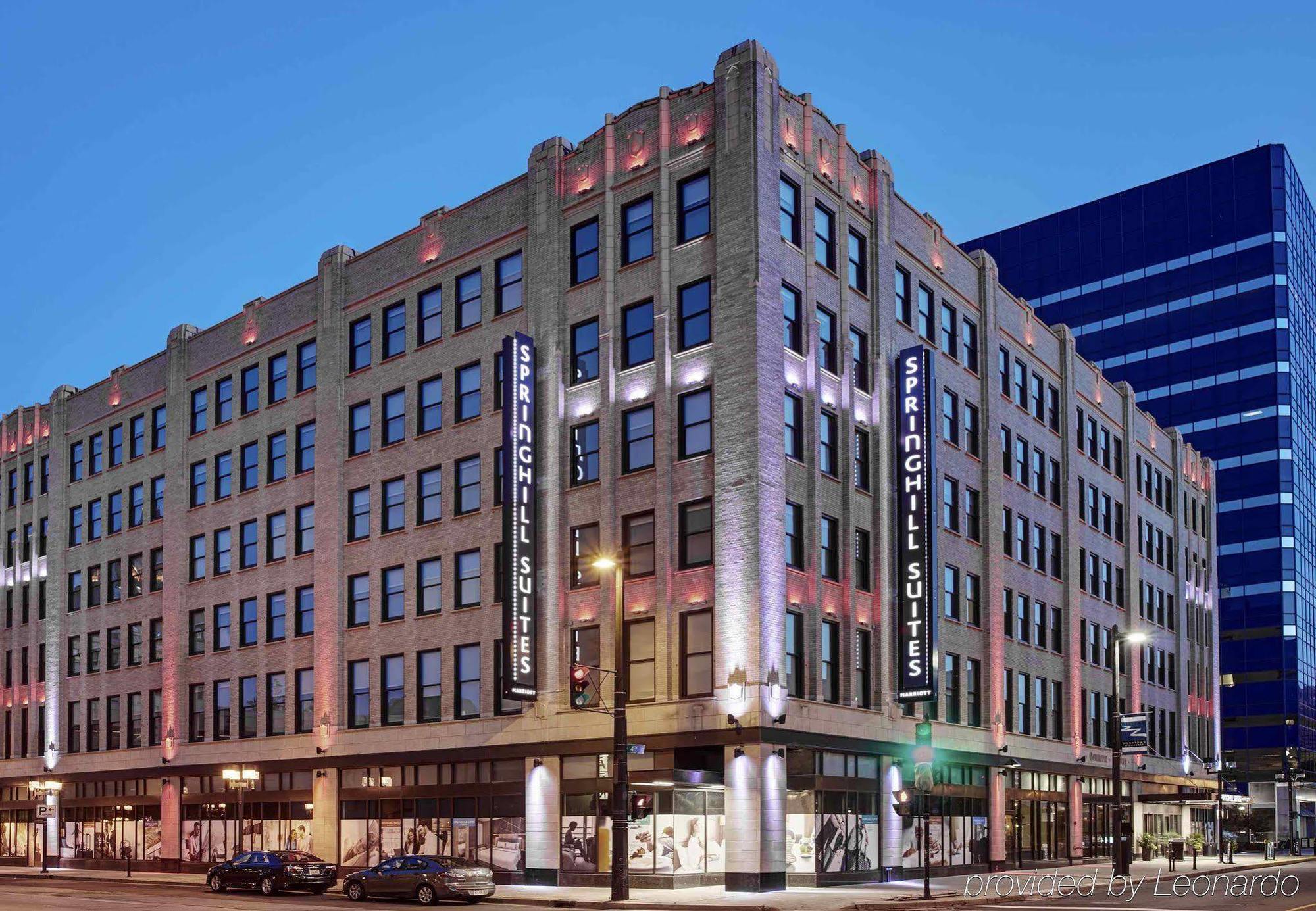 Springhill By Marriott Downtown 3* Milwaukee